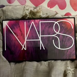 NARS Eyeshadow Palette - Purple and Pink
